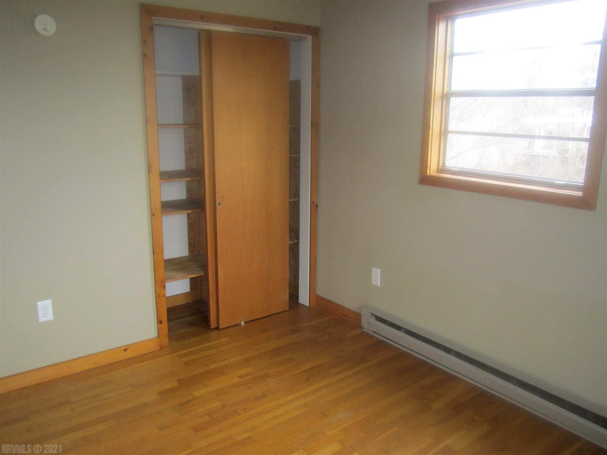 949 Switchback Road Christiansburg, VA 24073 - Photo 15 of 35 Gallery Image 15