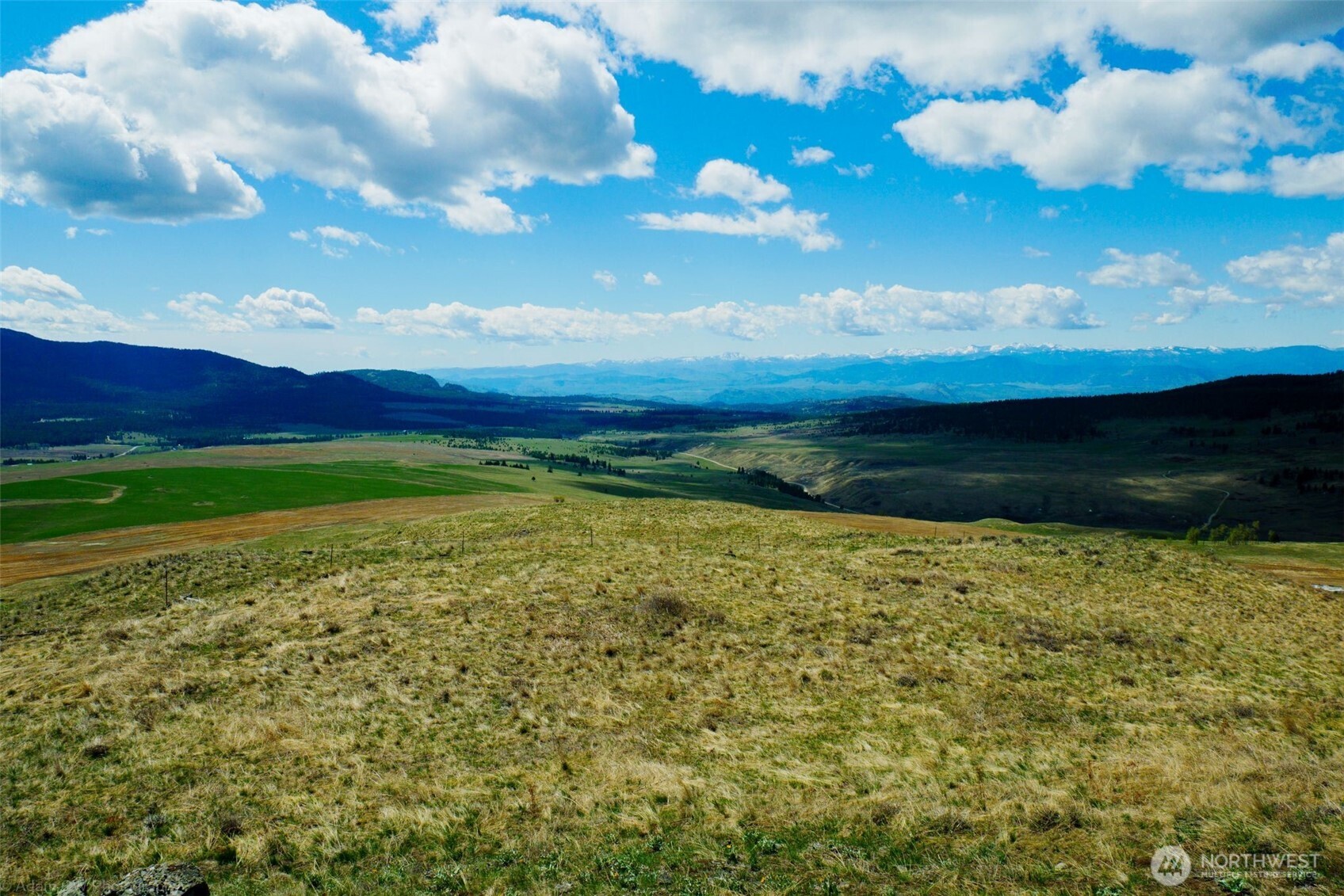 -tbd Tbd Janet Marie Road Tonasket, WA 98855 - Photo 2 of 19 a view of an ocean and mountain