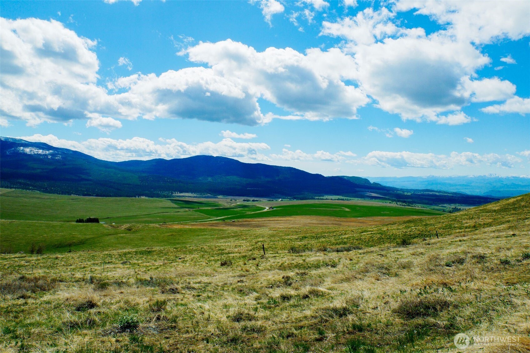 -tbd Tbd Janet Marie Road Tonasket, WA 98855 - Photo 4 of 19 a view of an outdoor space and mountain view