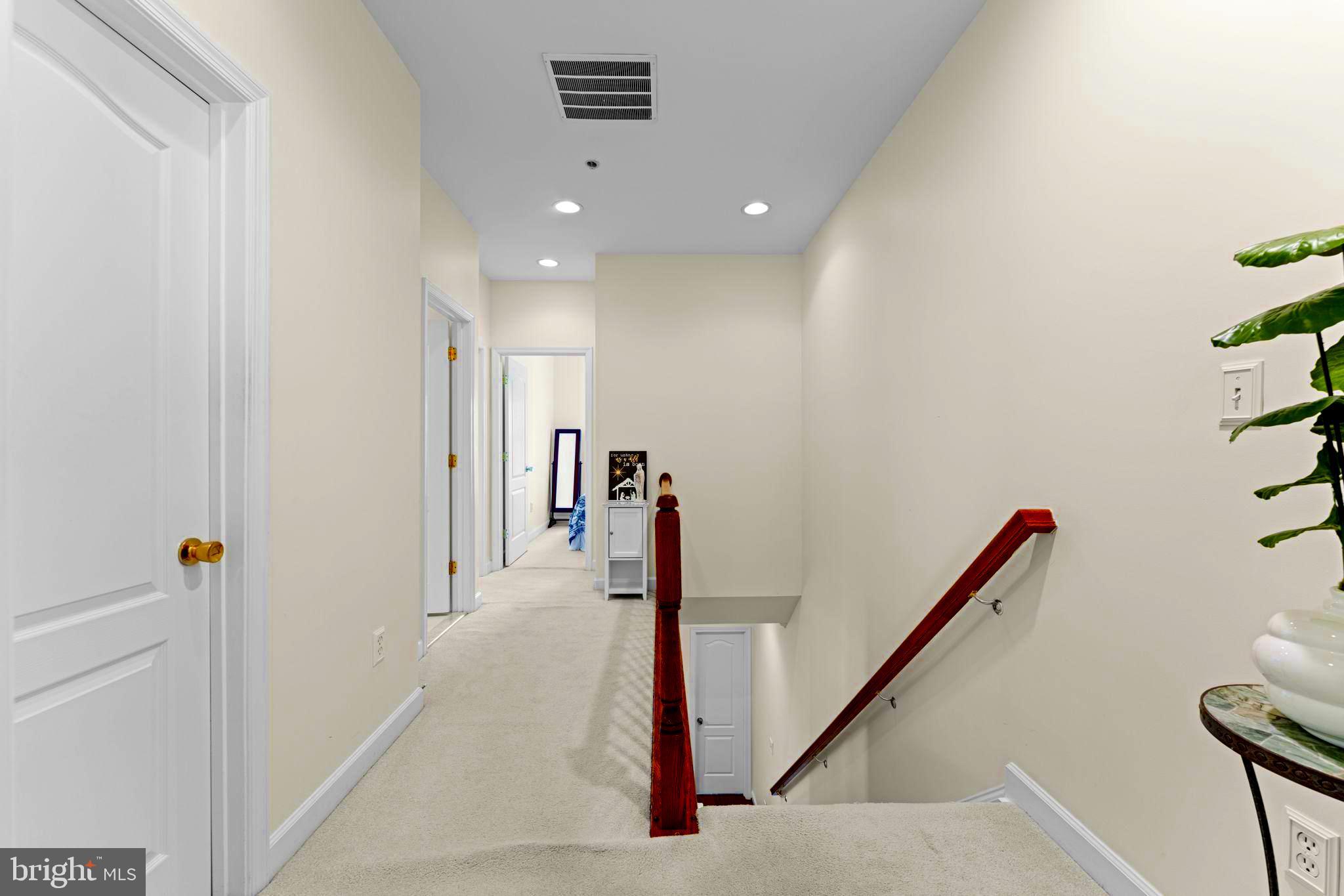 8120 Mississippi Road Laurel, MD 20724 - Photo 13 of 50 Second level hallway