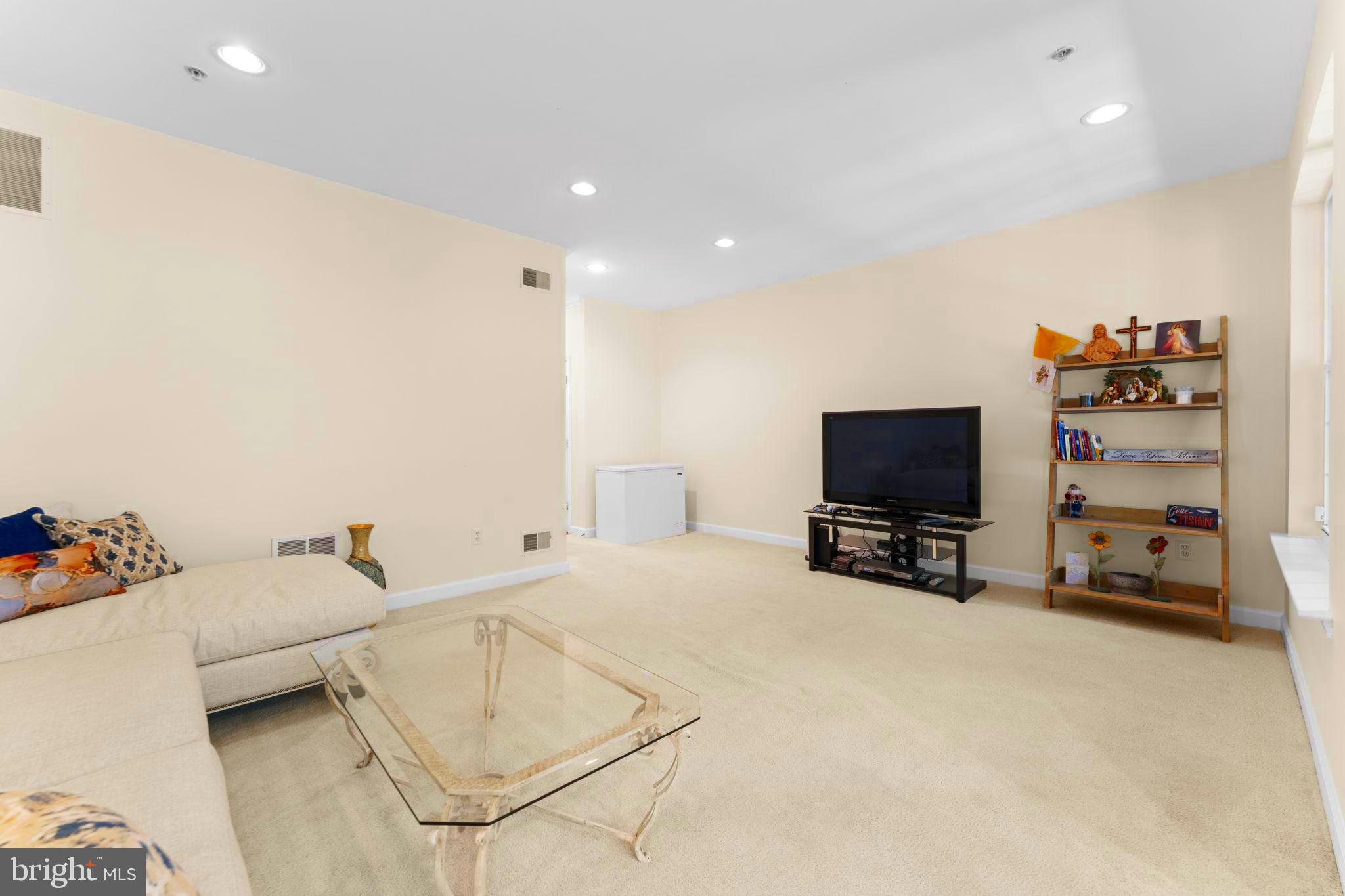 8120 Mississippi Road Laurel, MD 20724 - Photo 16 of 50 Enormous size Lower Level