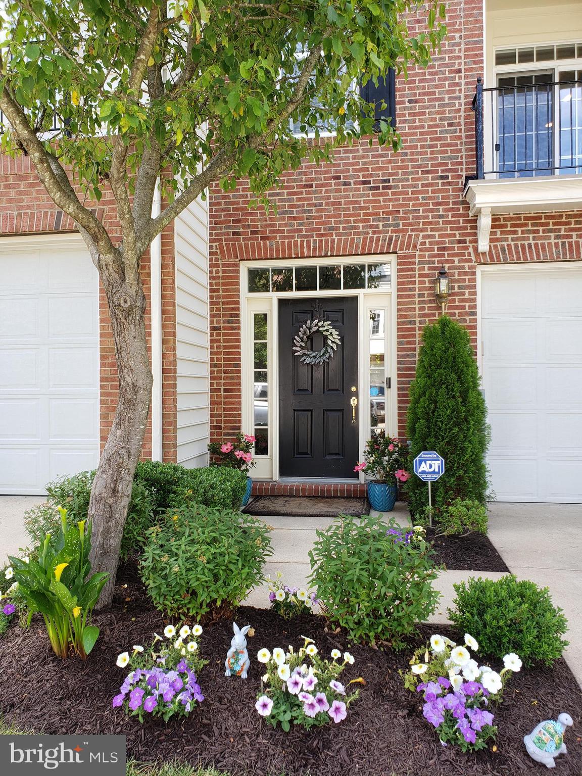 8120 Mississippi Road Laurel, MD 20724 - Photo 2 of 50 Colorful Entrance to the Unit