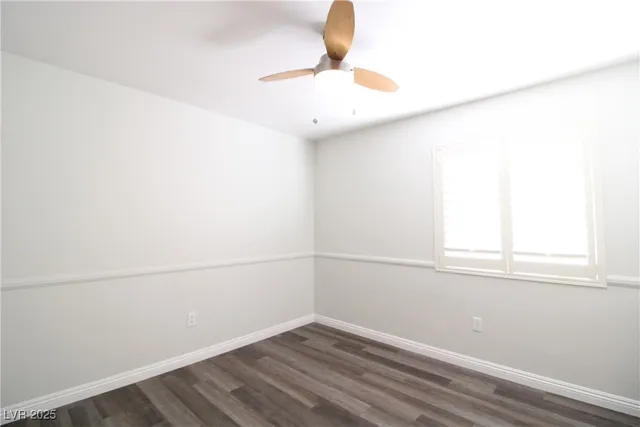 $2,490 | 301 Laguna Glen Drive, Henderson, NV 89014