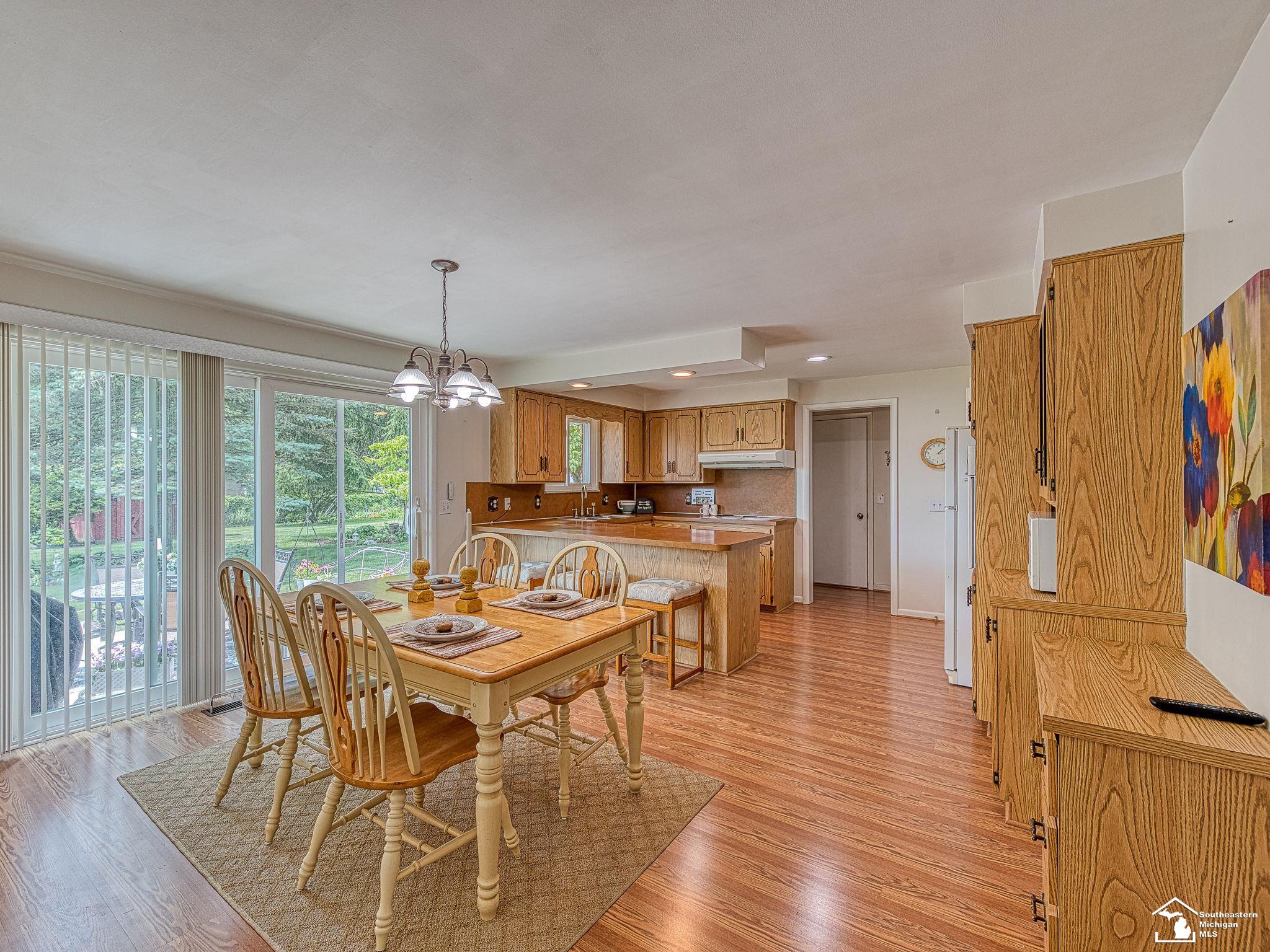 5039 West Albain Road Monroe, MI 48161 - Photo 5 of 33 50114172-4.JPG