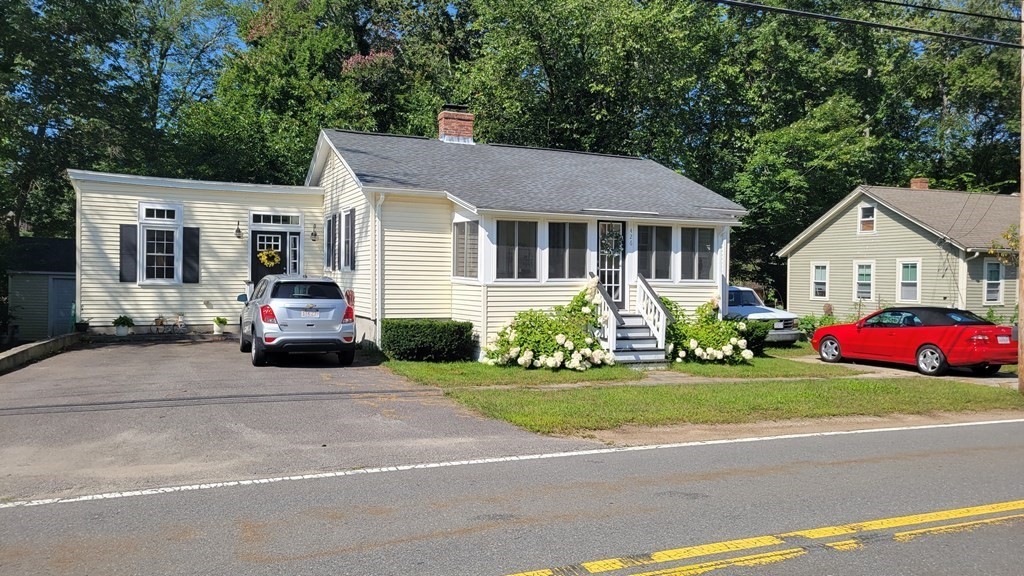 426 Putnam Hill Road Sutton, MA 01590 - Photo 1 of 29 Gallery Image 1