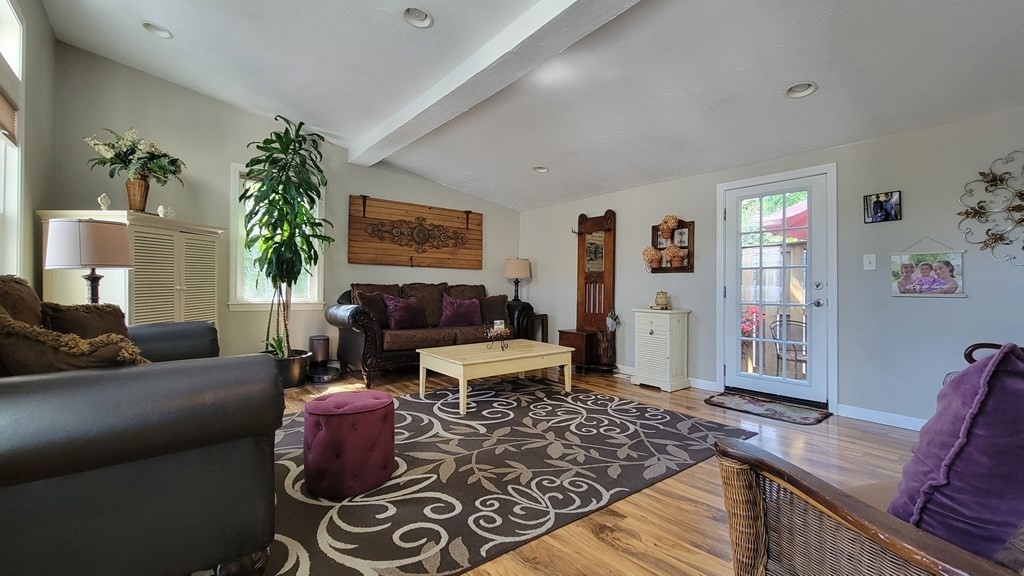 426 Putnam Hill Road Sutton, MA 01590 - Photo 20 of 29 Gallery Image 20
