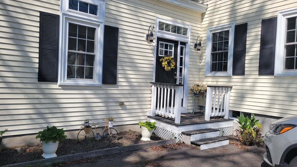 426 Putnam Hill Road Sutton, MA 01590 - Photo 3 of 29 Gallery Image 3