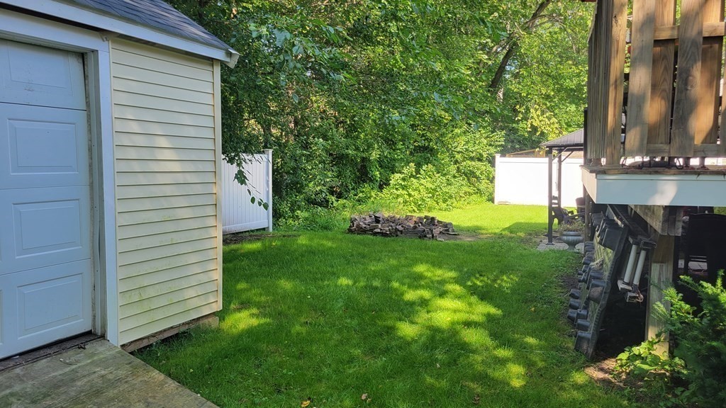 426 Putnam Hill Road Sutton, MA 01590 - Photo 4 of 29 Gallery Image 4
