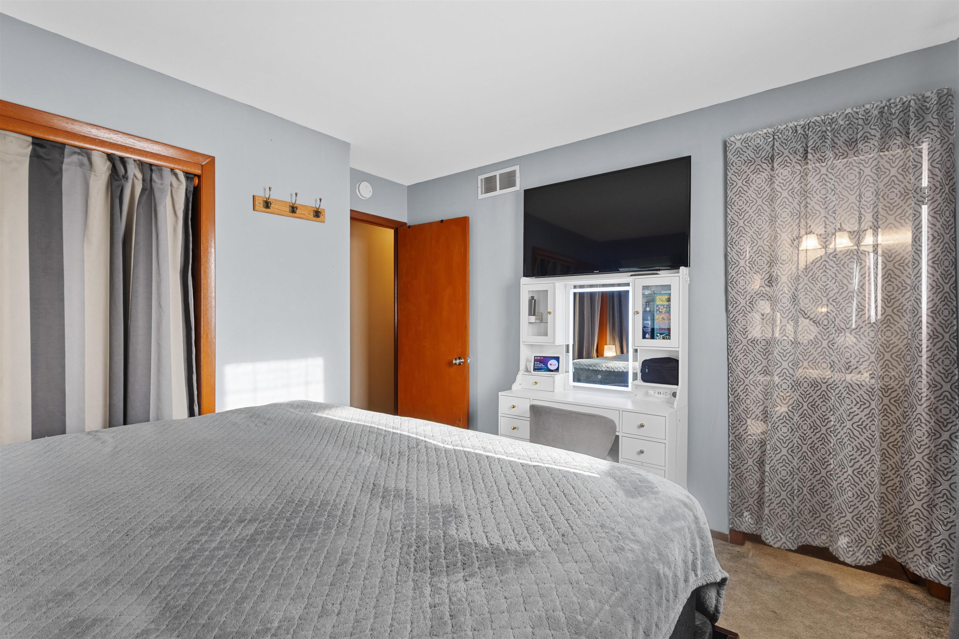 2014 Prairie Road Madison, WI 53711 - Photo 28 of 52 Gallery Image 28