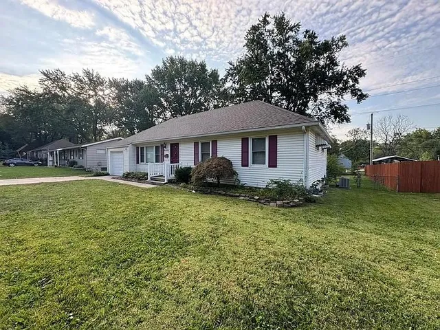 $1,895 | 8101 West 91st Street, Overland Park, KS 66212