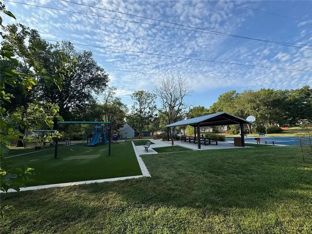 $1,895 | 8101 West 91st Street, Overland Park, KS 66212