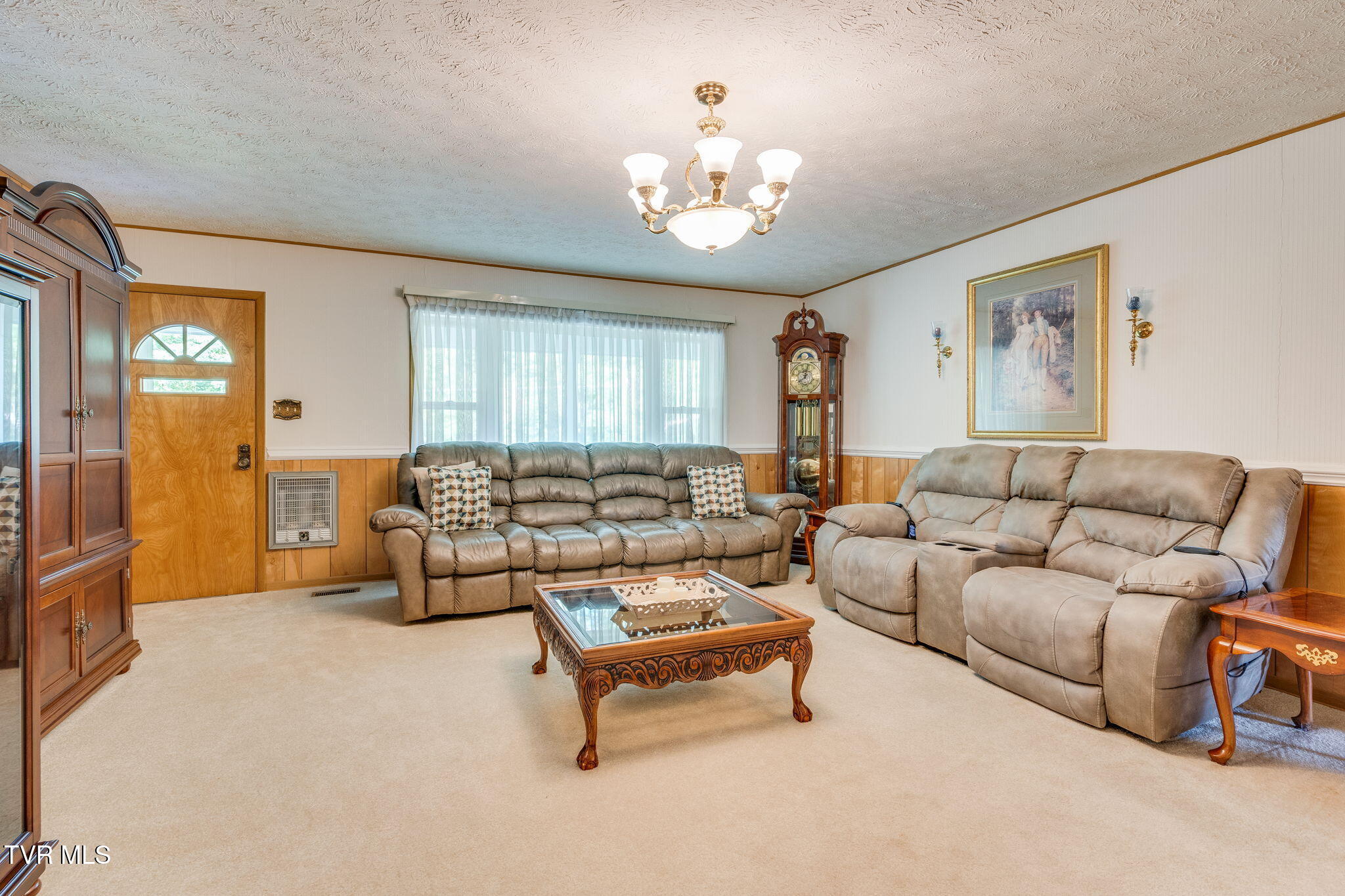 312 Packing House Road Kingsport, TN 37660 - Photo 4 of 30 005