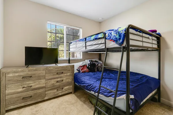 $2,300 | 4170 Napoli Lake Drive, Riviera Beach, FL 33410