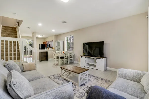 $2,300 | 4170 Napoli Lake Drive, Riviera Beach, FL 33410