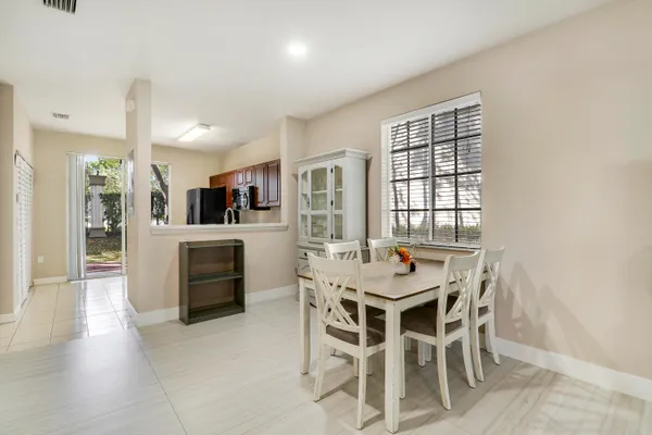 $2,300 | 4170 Napoli Lake Drive, Riviera Beach, FL 33410