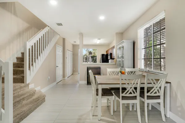 $2,300 | 4170 Napoli Lake Drive, Riviera Beach, FL 33410