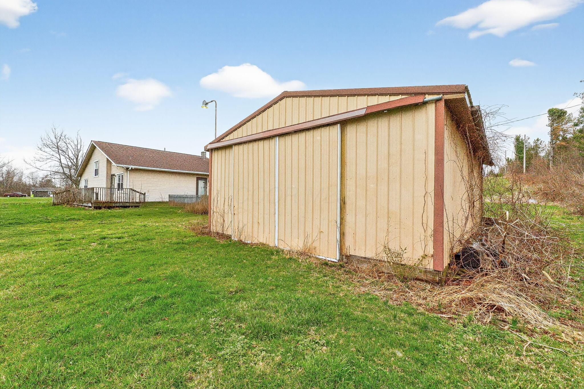 9600 Tarlton Road Southwest Stoutsville, OH 43154 - Photo 47 of 52 9600 Tralton (Exterior)-17