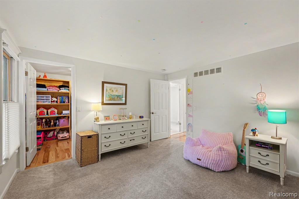 8265 Deerwood Road Clarkston, MI 48348 - Photo 34 of 50 Gallery Image 34