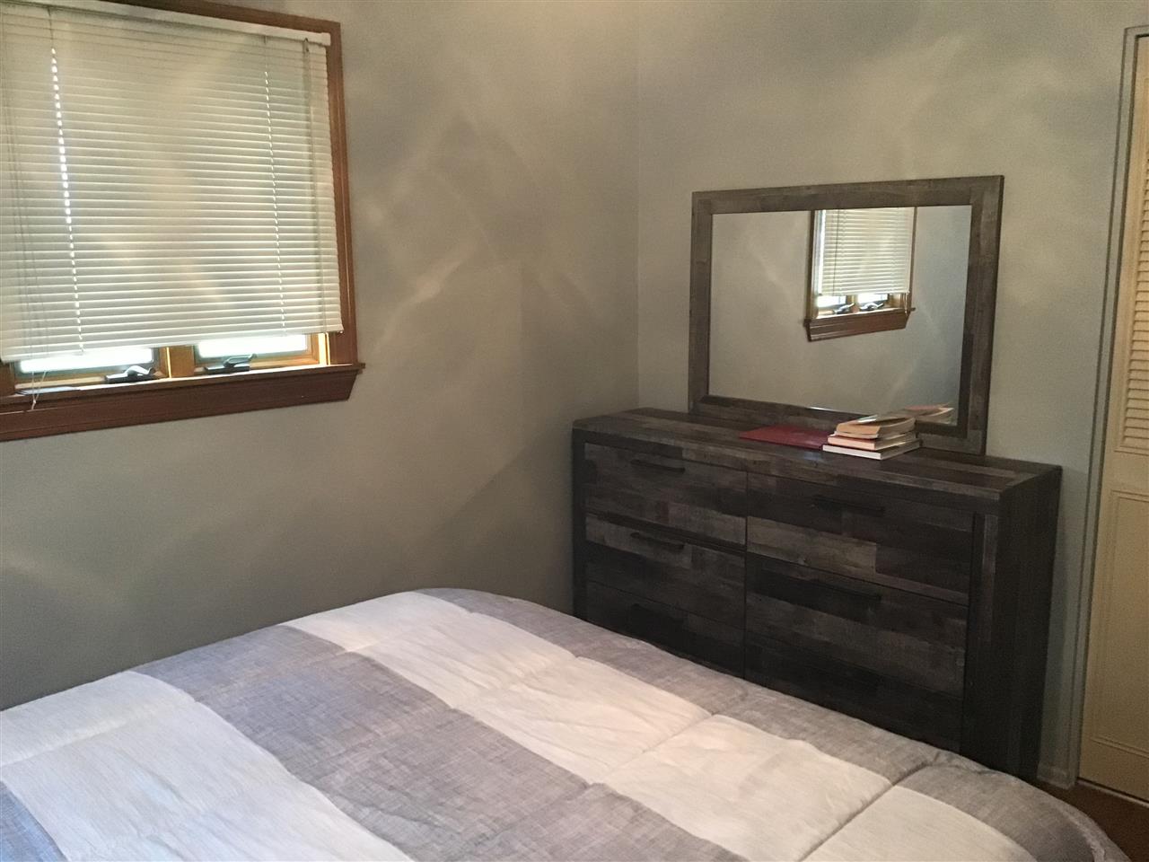 5443 Coldwater Road Flint, MI 48504 - Photo 5 of 20 31386113-4.JPG