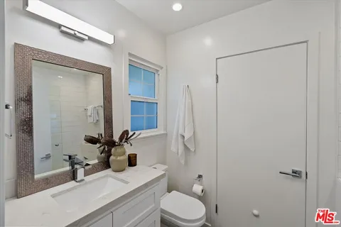 $990,000 | 7667 Chisholm Avenue, Van Nuys, CA 91405