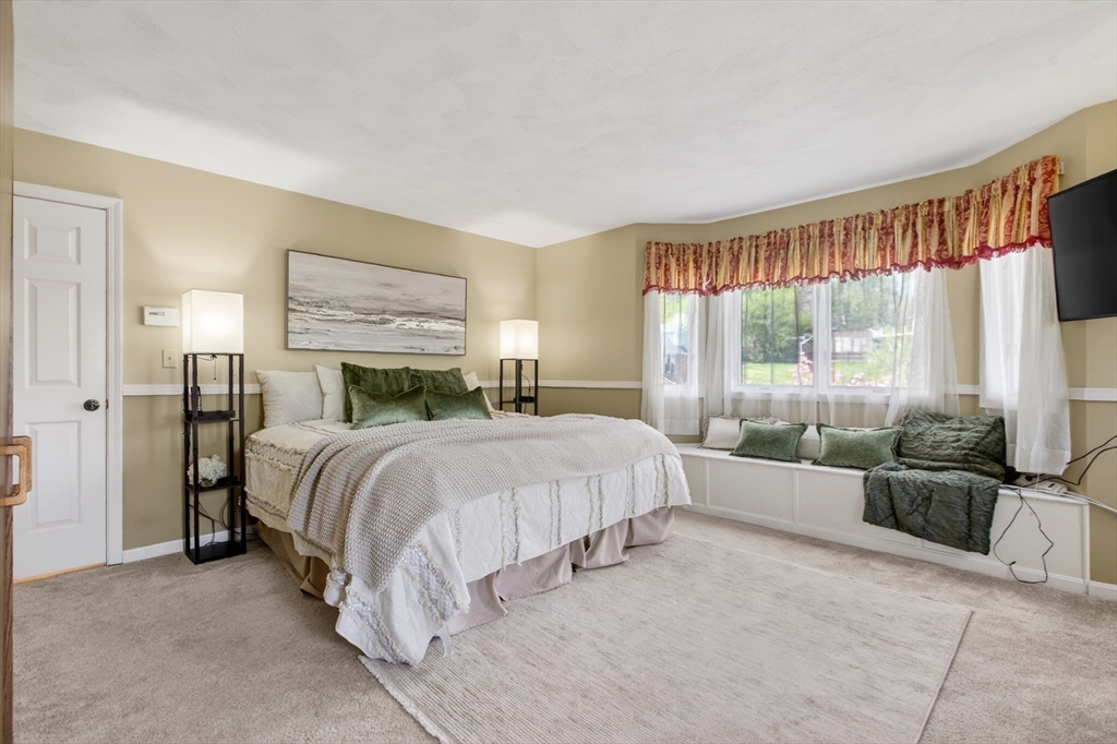 43 Hampshire Road Peabody, MA 01960 - Photo 20 of 41 Gallery Image 20