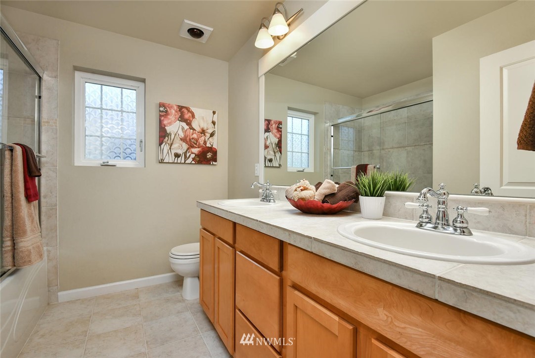 23908 34th Avenue Southeast Bothell, WA 98021 - Photo 14 of 22