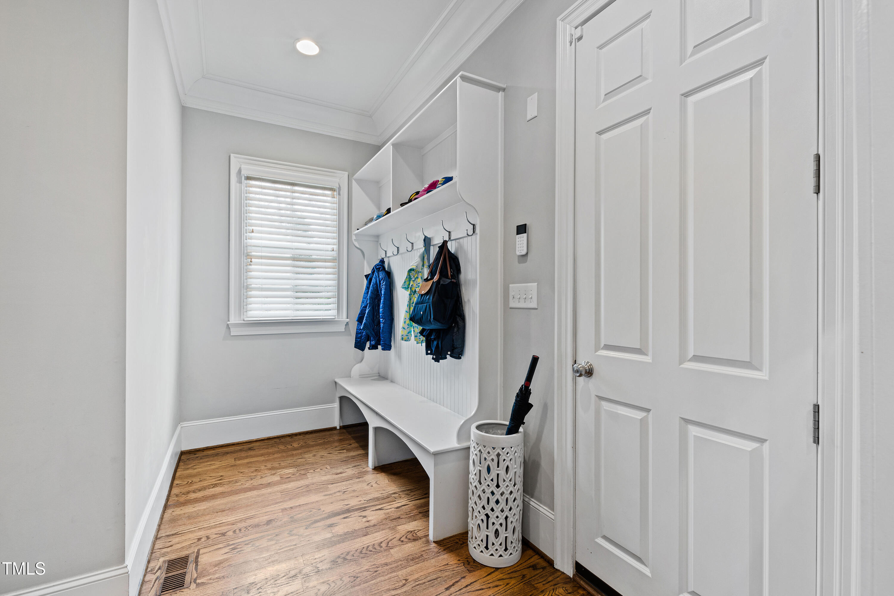2635 Lakeview Drive Raleigh, NC 27608 - Photo 27 of 67 Lakeview (40)
