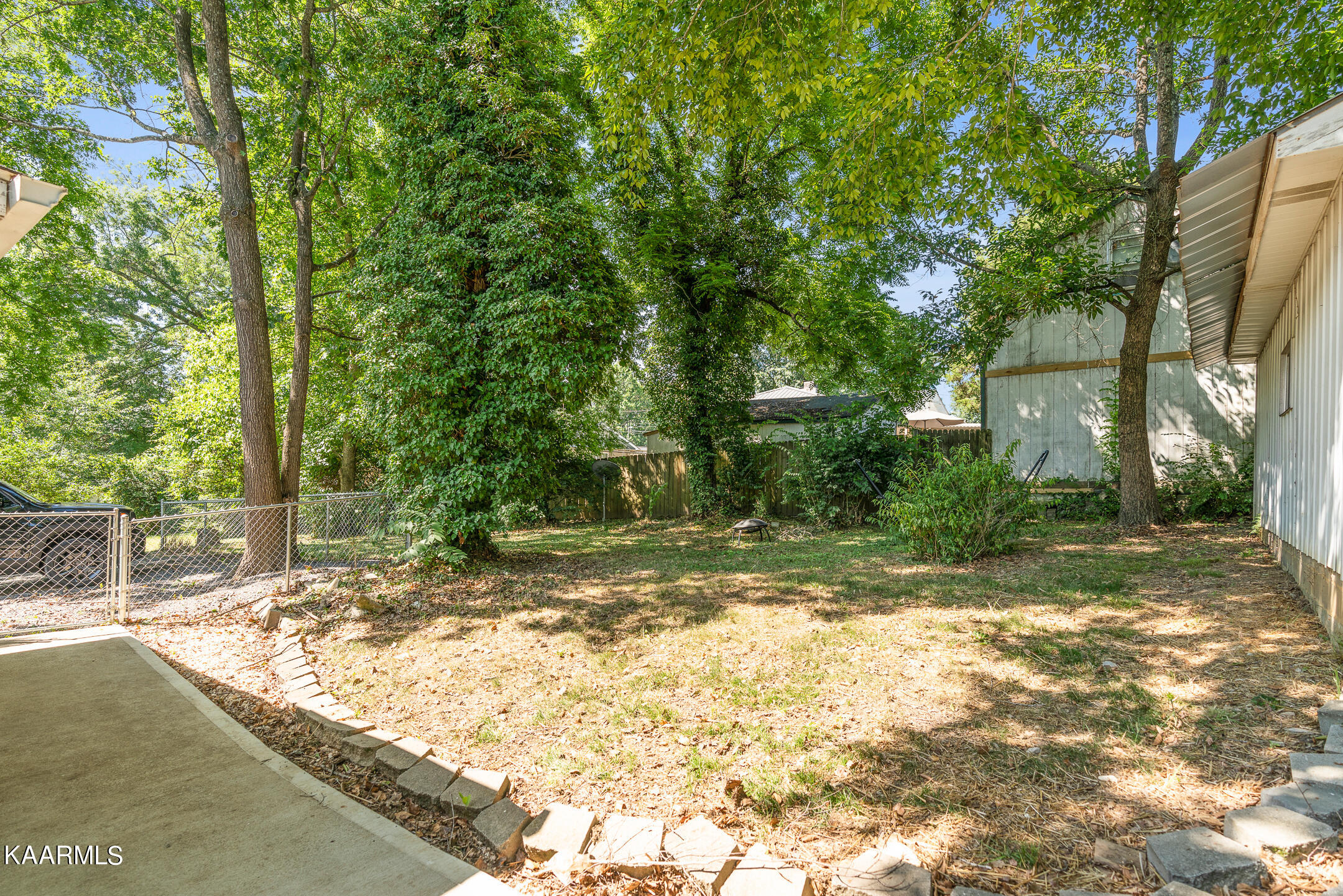 106 Thornton Road Oak Ridge, TN 37830 - Photo 19 of 20 untitled-18