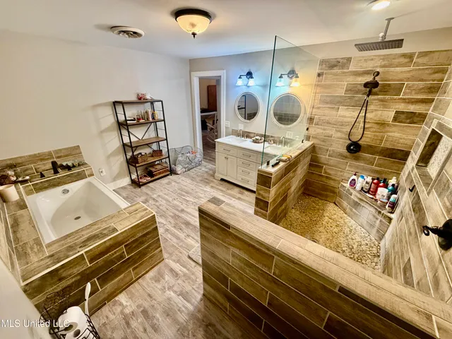 $300,000 | 11404 Tippo Road, Charleston, MS 38921