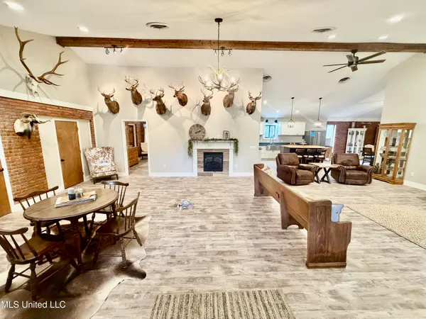 $300,000 | 11404 Tippo Road, Charleston, MS 38921