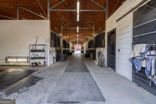 a view of a storage & utility room