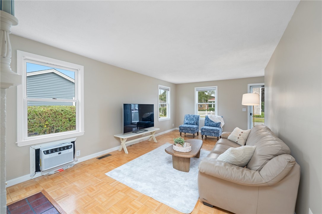 40 Gaspee Road Narragansett, RI 02882 - Photo 23 of 41