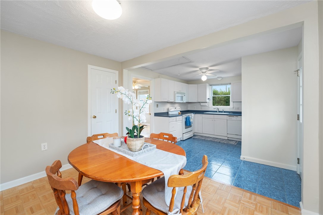 40 Gaspee Road Narragansett, RI 02882 - Photo 27 of 41