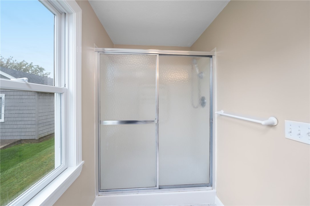 40 Gaspee Road Narragansett, RI 02882 - Photo 35 of 41