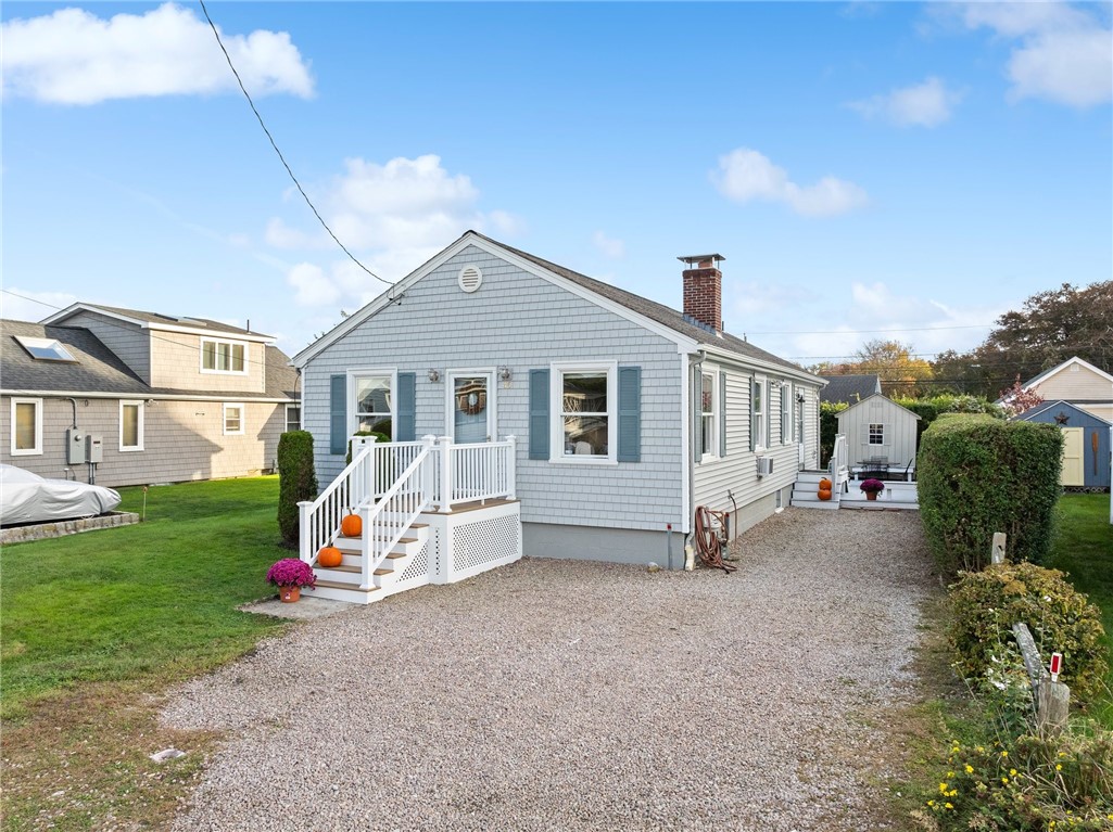 40 Gaspee Road Narragansett, RI 02882 - Photo 8 of 41