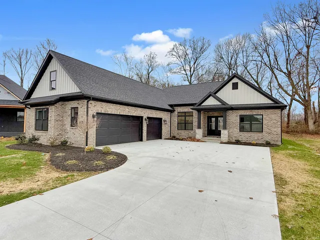 $569,900 | 2936 Palomar Drive, Evansville, IN 47711