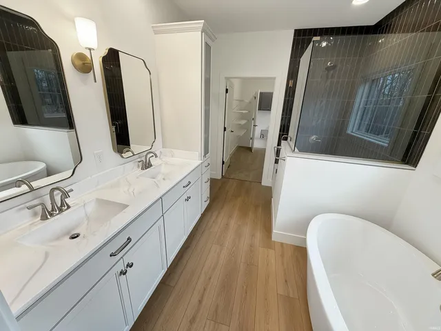 $569,900 | 2936 Palomar Drive, Evansville, IN 47711