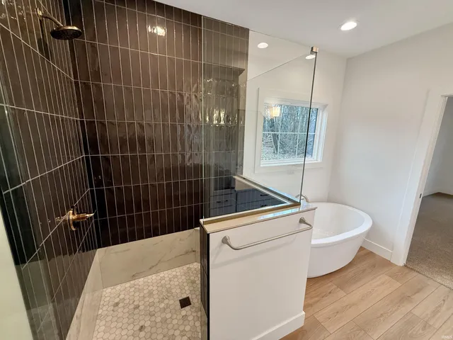 $569,900 | 2936 Palomar Drive, Evansville, IN 47711