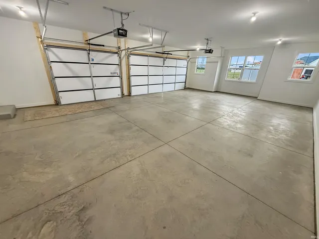 $569,900 | 2936 Palomar Drive, Evansville, IN 47711