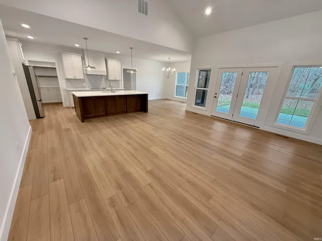 $569,900 | 2936 Palomar Drive, Evansville, IN 47711