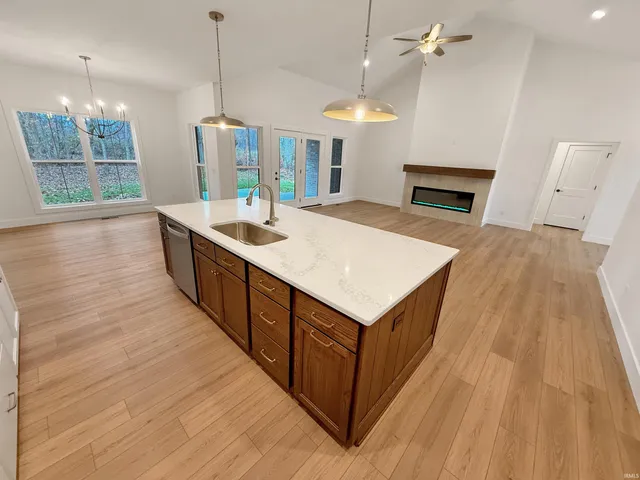 $569,900 | 2936 Palomar Drive, Evansville, IN 47711