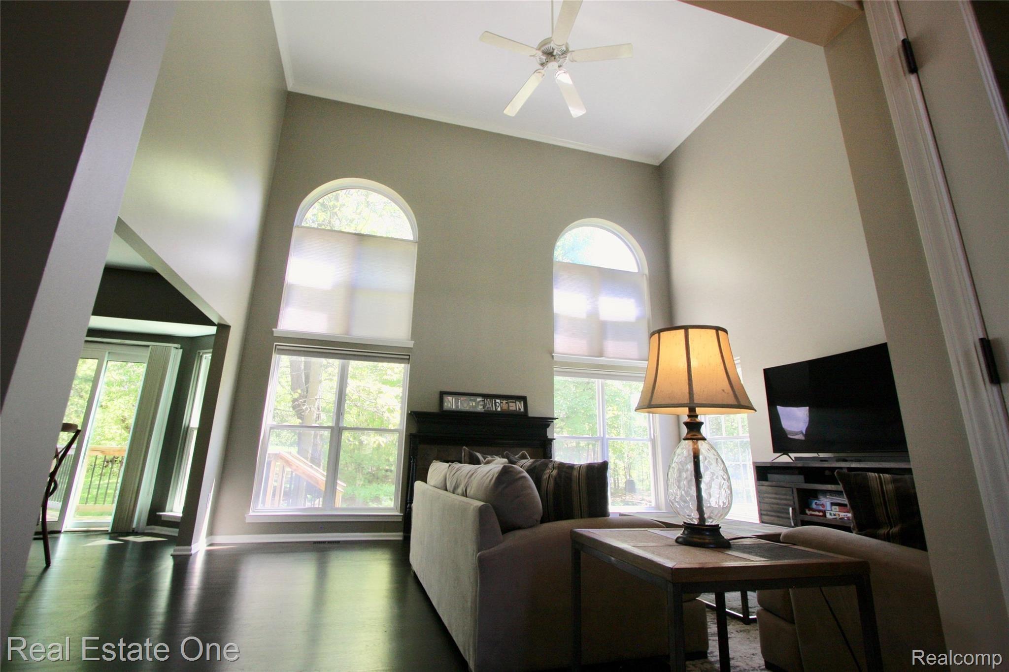 3848 Kossuth Road Lake Orion, MI 48360 - Photo 20 of 91 fullsizeoutput_55ae.jpeg