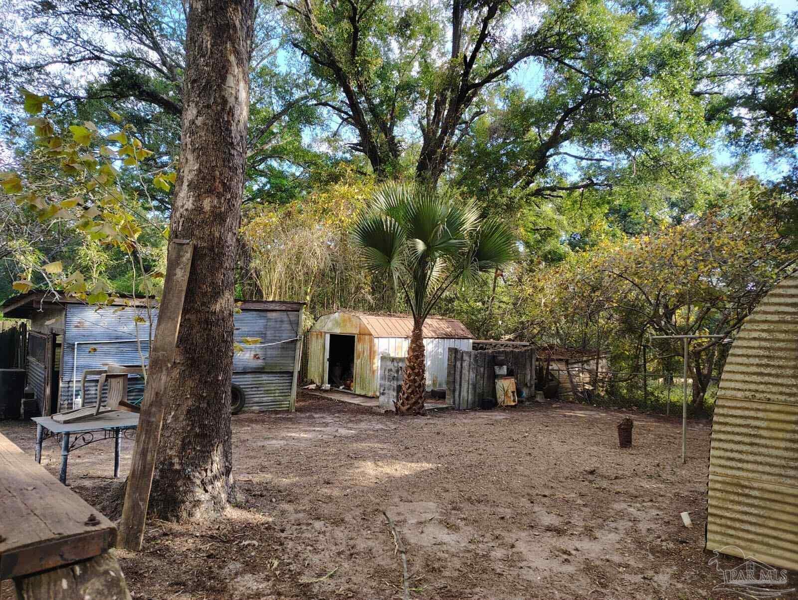 451 East Cane Avenue Crestview, FL 32539 - Photo 20 of 22 a view of outdoor space and yard