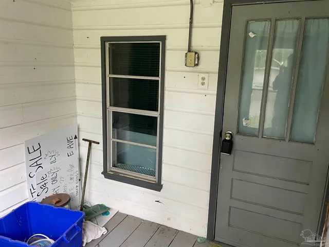 a view of a entryway