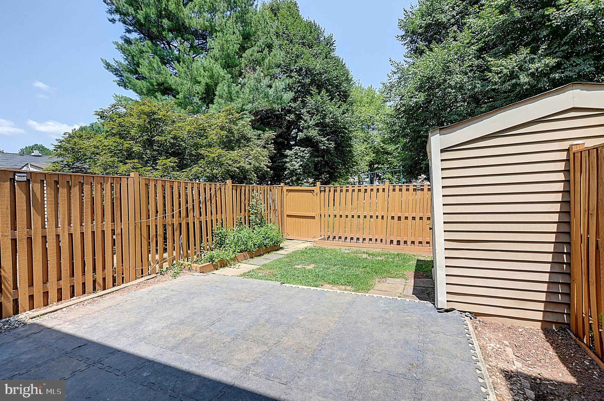 1264 Twig Terrace Silver Spring, MD 20905 - Photo 8 of 16 Backyard