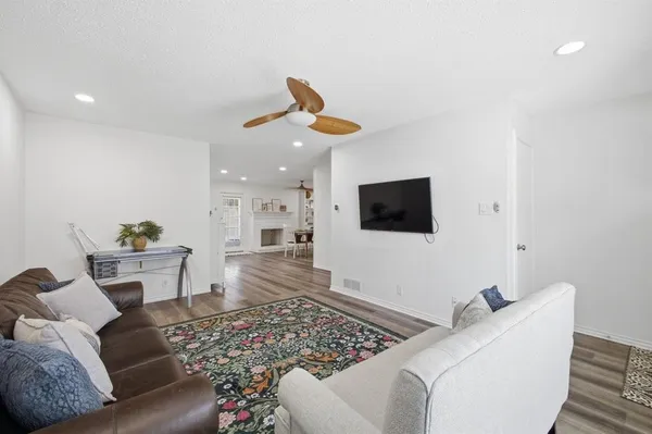 $235,000 | 907 Roaring Springs Road, Fort Worth, TX 76114