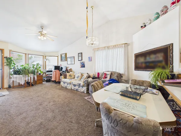 $269,000 | 804 East Main Street, Unit 6 6, Emmett, ID 83617