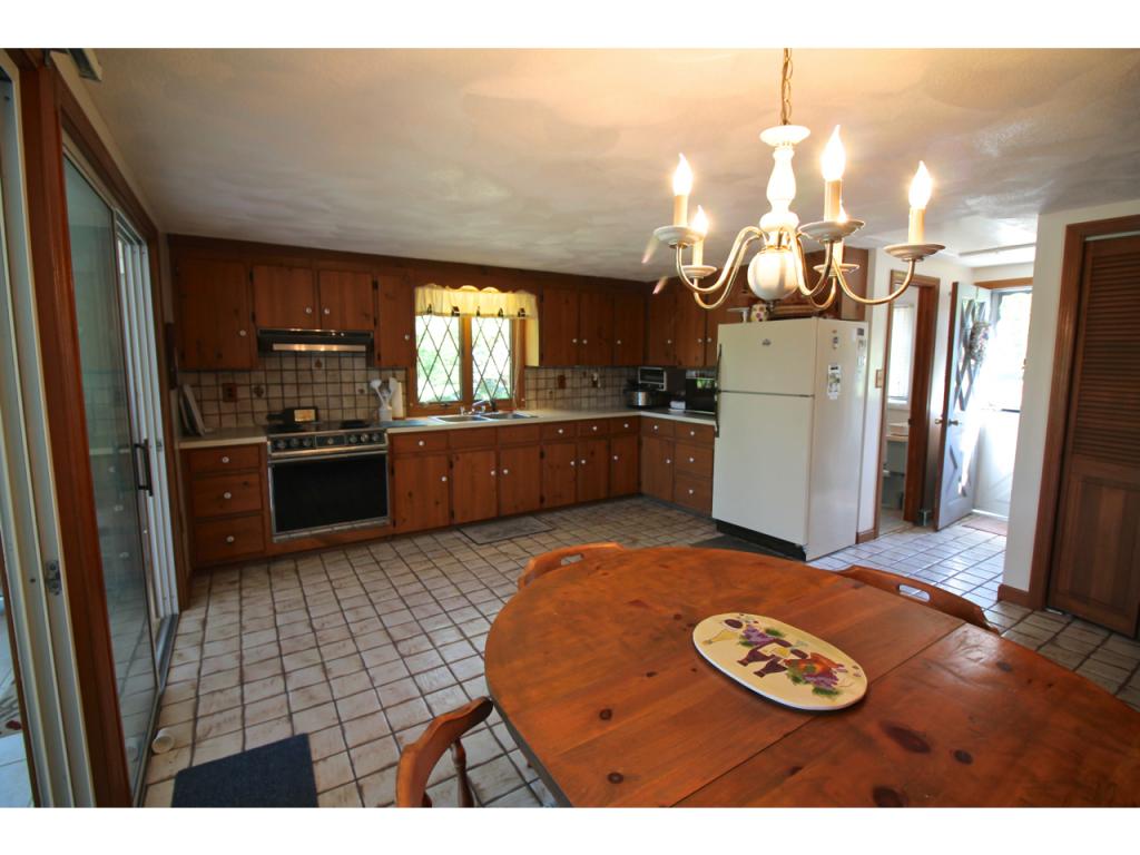 27 Crystal Shore Road Wolfeboro, NH 03894 - Photo 7 of 29 Gallery Image 7