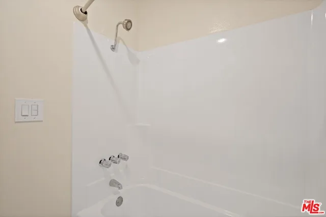 $3,100 | 7740 Redlands Street, Unit M1072, Playa del Rey, CA 90293