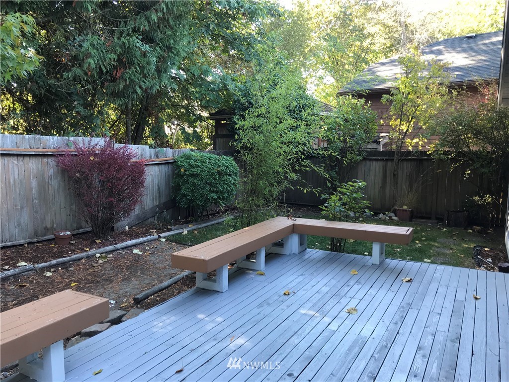 2137 Southeast 8th Place Renton, WA 98057 - Photo 12 of 19 Gallery Image 12